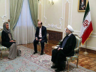موگرینی با روحانی در تهران دیدار و گفتگو کرد