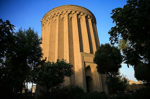 آشنایی با شهرستان ری تهران
