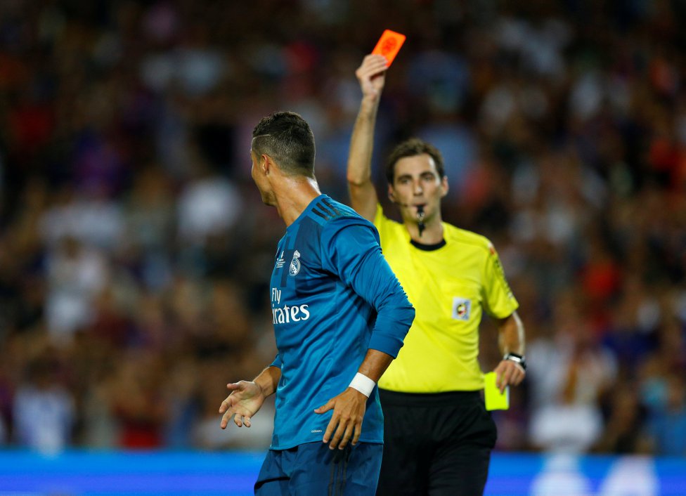 ronaldo-controversial-dismissal ronaldo-controversial-dismissal
