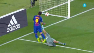 navas-misses-suarez navas-misses-suarez