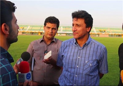 مرفاوی: یک نفر باید منصوریان را کنترل کند تا منطقی حرف بزند مرفاوی: یک نفر باید منصوریان را کنترل کند تا منطقی حرف بزند