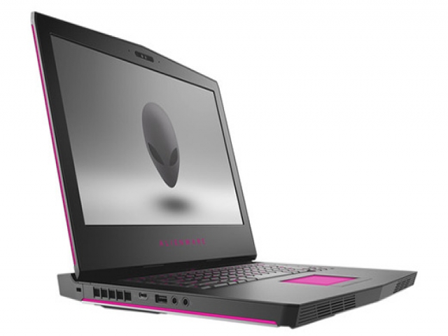 Alienware 15 R3 لپتاپ گیمینگ جدید دل معرفی شد Alienware 15 R3 لپتاپ گیمینگ جدید دل معرفی شد