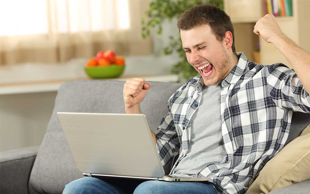 خرید هاست شگفت انگیز از میزبان فا شروع یک مسیر موفق در وب