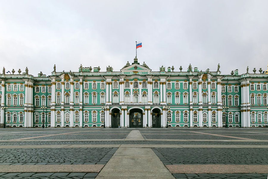 هرمیتاژ - قصر زمستانی در سنت پیترزبورگ