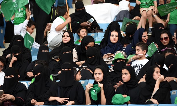دلیل سنت‌شکنی‌ های اخیر عربستان درباره زنان چیست