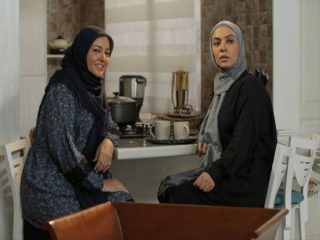 زیبا بروفه: شبیه زن‌های تلویزیون نیستم