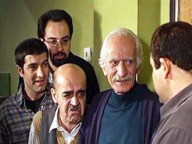 پنج قسمت از «بیهمگان» کامل شد/ سازندگان «زیر آسمان شهر4» در انتظار رضا عطاران پنج قسمت از «بیهمگان» کامل شد/ سازندگان «زیر آسمان شهر4» در انتظار رضا عطاران