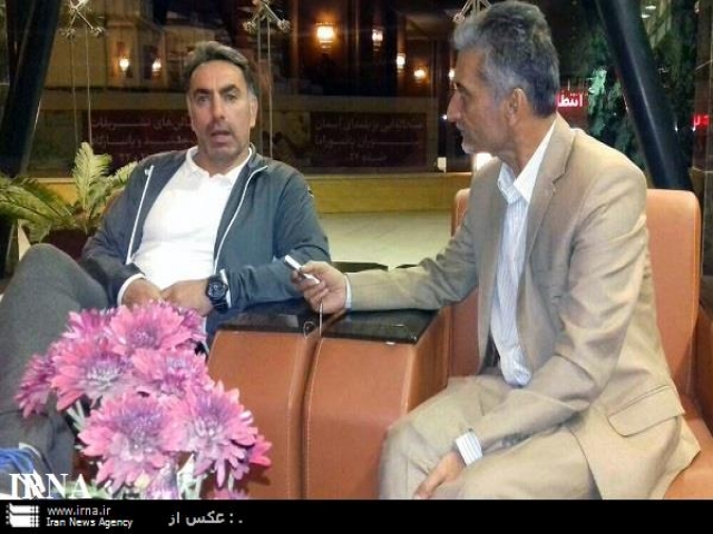 سرمربی تیم نفت مسجد سلیمان: جادوگران فوتبال برای طلسم کردن دروازه حریف با ما هم تماس گرفتند سرمربی تیم نفت مسجد سلیمان: جادوگران فوتبال برای طلسم کردن دروازه حریف با ما هم تماس گرفتند