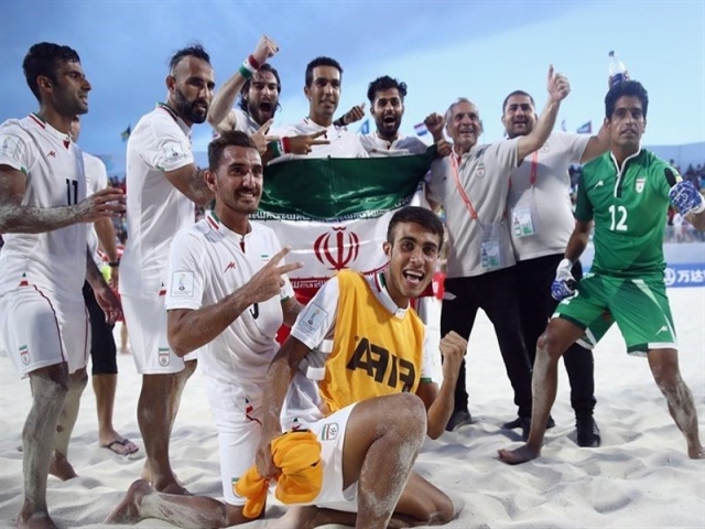 تبریک تاج به ساحلی‌بازان پس از سومی در جام بین قاره‌ای