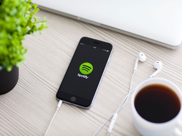 آموزش دانلود از spotify و روش کار با اسپاتیفای آموزش دانلود از spotify و روش کار با اسپاتیفای