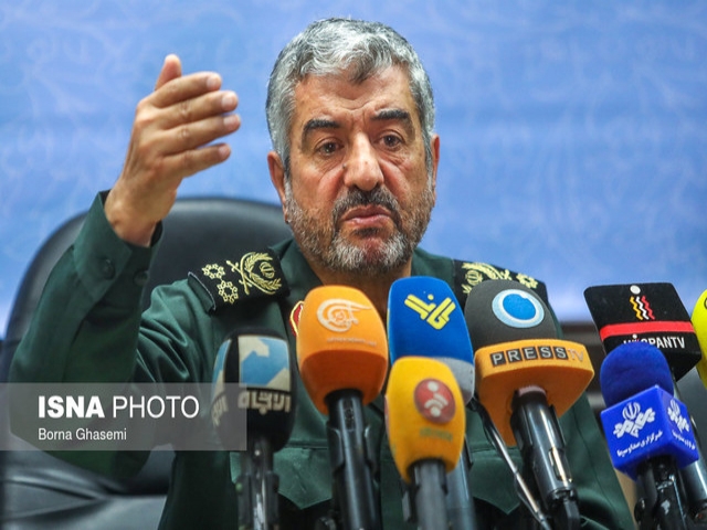 فرمانده کل سپاه: کودتا علیه مبارزین یمنی در نطفه خفه شد فرمانده کل سپاه: کودتا علیه مبارزین یمنی در نطفه خفه شد