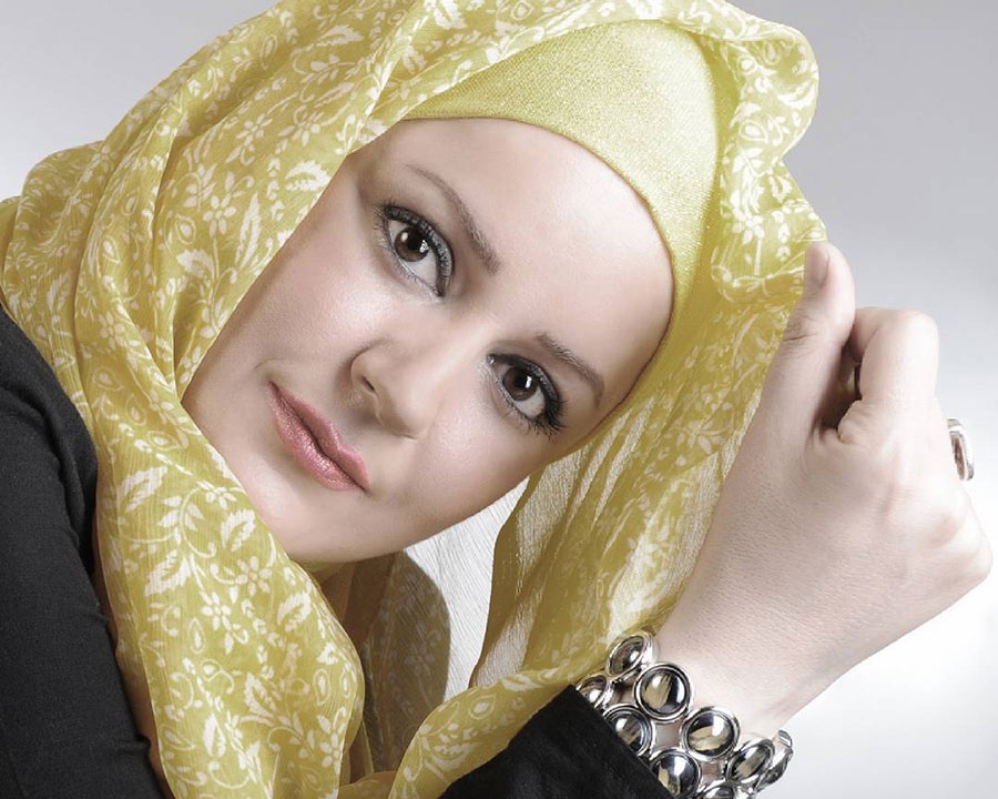 بیوگرافی نعیمه نظام دوست