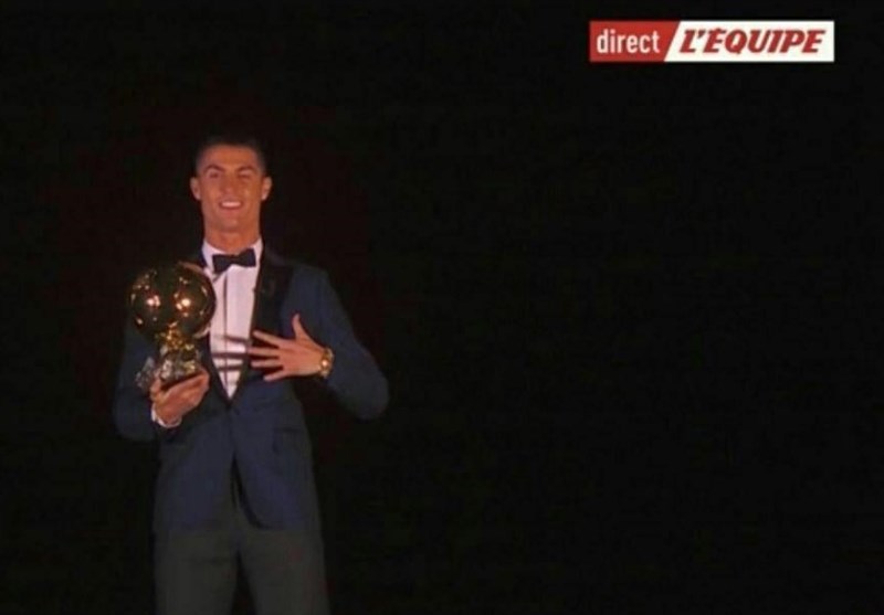 ronaldo-took-the-fifth-ball ronaldo-took-the-fifth-ball