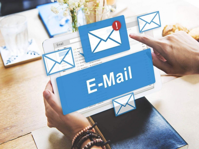 میل هاستینگ یا میزبانی ایمیل چیست؟