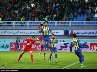 گسترش فولاد 1 - 1 نفت تهران ؛ جدال اتوبوس‌داران لیگ برتر برنده نداشت