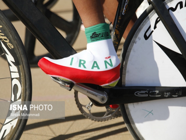 مسمومیت غذایی و انصراف 2 رکابزن ایران از ادامه رقابت‌های قهرمانی آسیا