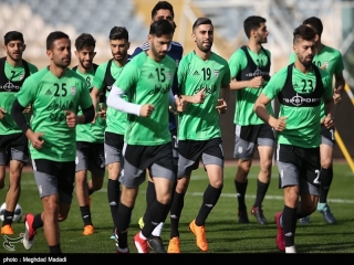 «سورپرایز بامدادی» با ادامه یک روند اشتباه و بی‌تفاوتی فدراسیون فوتبال/ کی‌روش اسامی بازیکنان تیم ملی را در «فیس‌بوکش» اعلام کرد