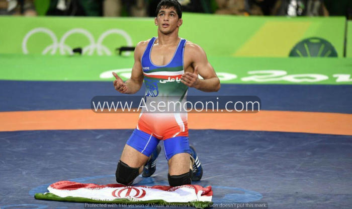 the-bad-fortune-and-beauty-of-the-iranian-wrestling