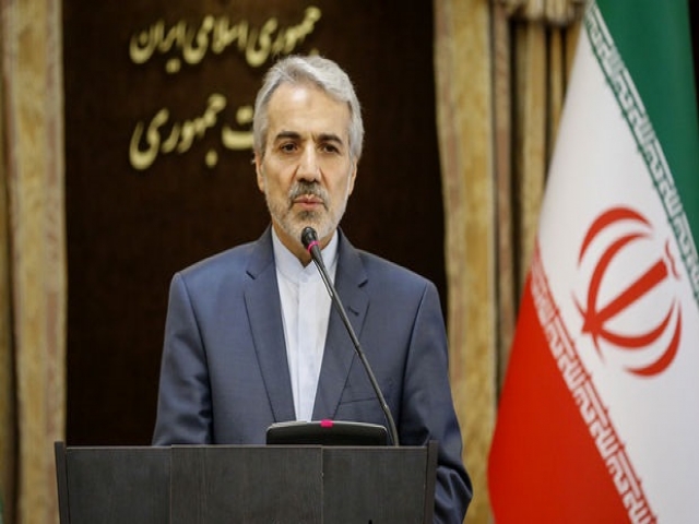 ارز رسمی کشور یورو میشود/ آنچه در بازار ارز تا روز گذشته اتفاق افتاد، قابل دفاع نیست/ ما درگیر یک جنگ اقتصادی هستیم ارز رسمی کشور یورو میشود/ آنچه در بازار ارز تا روز گذشته اتفاق افتاد، قابل دفاع نیست/ ما درگیر یک جنگ اقتصادی هستیم