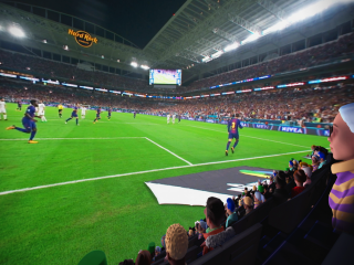 با Oculus Venues app بازیهای جام جهانی را VR تماشا کنید