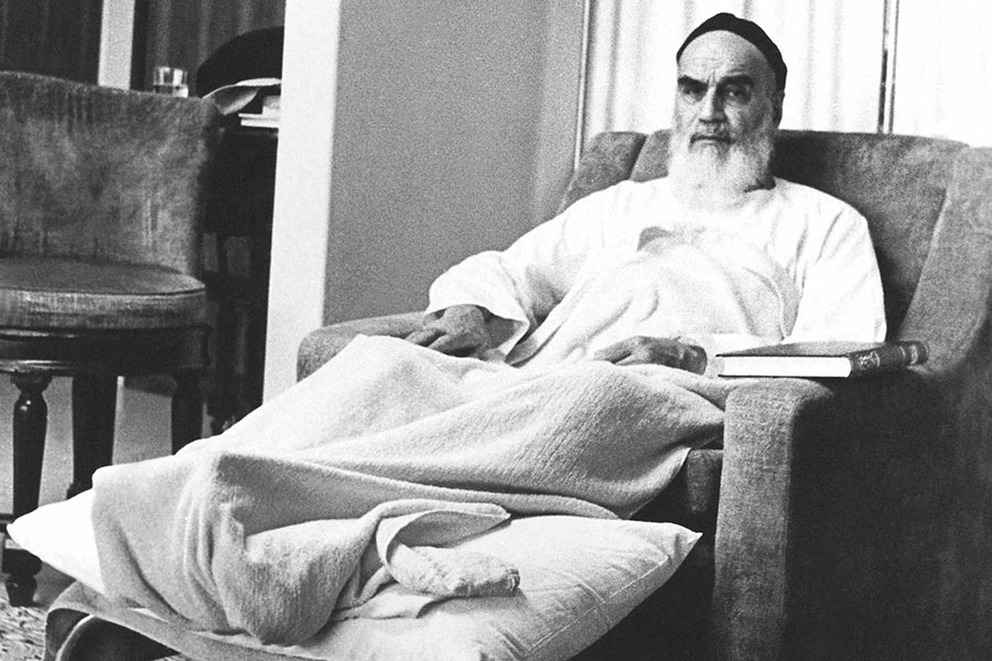 imam-khomeini-youth