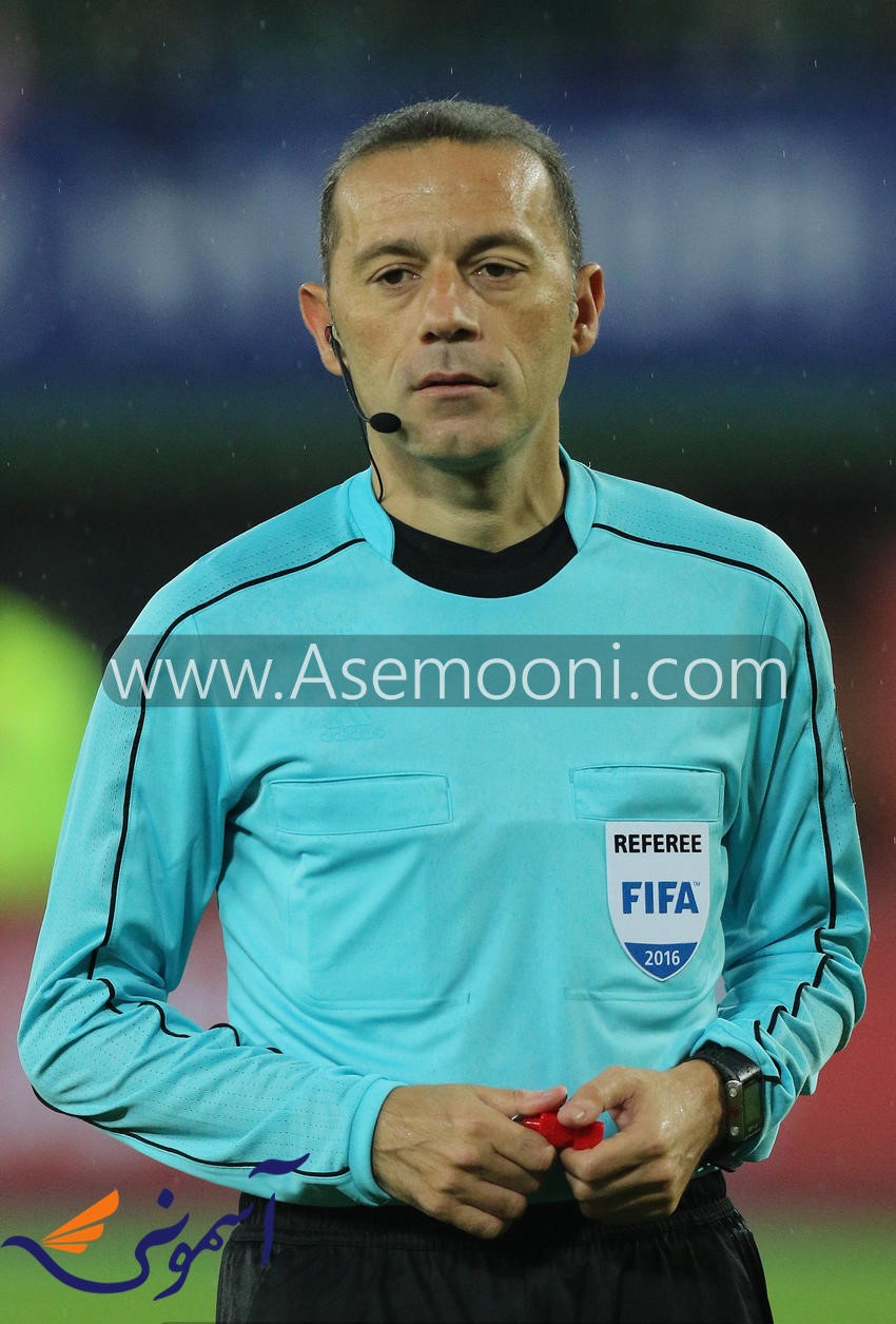referee-of-the-match-between-iran-and-morocco
