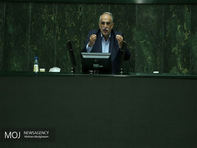 وزیر اقتصاد روحانی هم عزل شد وزیر اقتصاد روحانی هم عزل شد