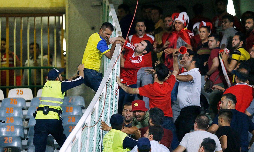 entrance-of-the-cold-gun-to-the-stadium entrance-of-the-cold-gun-to-the-stadium