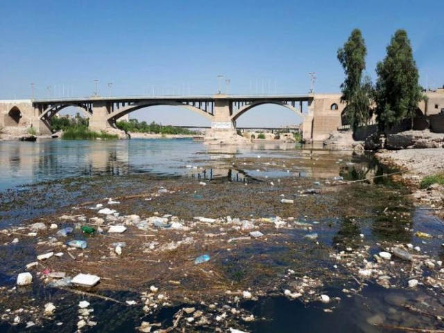آب کارون به «انگل سرطان مثانه» آلوده است آب کارون به «انگل سرطان مثانه» آلوده است