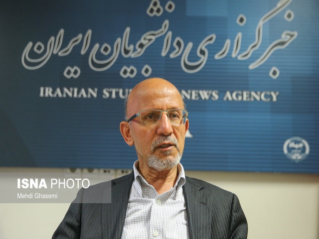 مگر ما قیم دنیا هستیم که میخواهیم بینی همه را به خاک بمالیم. مگر ما قیم دنیا هستیم که میخواهیم بینی همه را به خاک بمالیم.