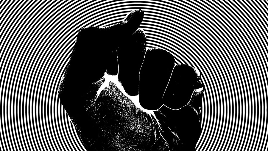 قیام های مردمی در برابر زورگویان و متجاوزان و پیروزی آنها در طول تاریخ