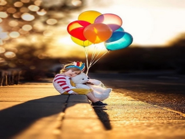 دلتنگ مشو زندگی بر مدار امید می چرخد دلتنگ مشو زندگی بر مدار امید می چرخد