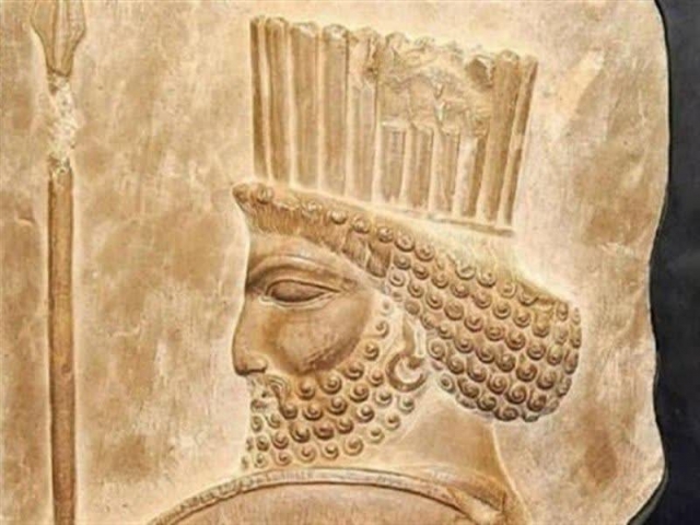 سردیس 2500 ساله هخامنشی در موزه ملی ایران رونمایی شد/ طراحی روادید رایگان ایران با اعتبار 72 ساعت سردیس 2500 ساله هخامنشی در موزه ملی ایران رونمایی شد/ طراحی روادید رایگان ایران با اعتبار 72 ساعت