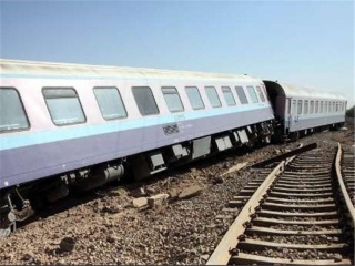 قطار قزوین تهران از ریل خارج شد