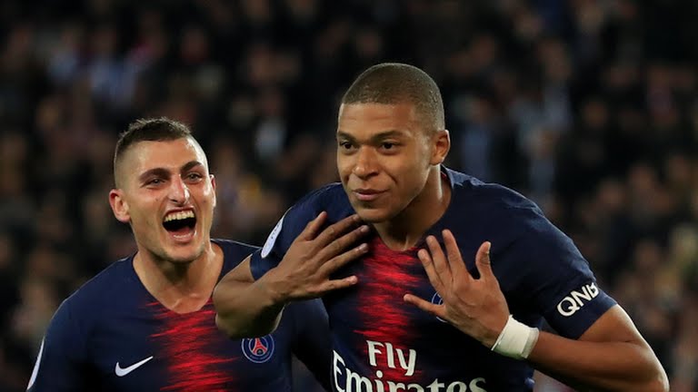 psg-wins-against-lyon-with-mbappe-scoring-4-goals