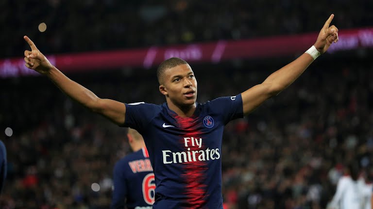 psg-wins-against-lyon-with-mbappe-scoring-4-goals psg-wins-against-lyon-with-mbappe-scoring-4-goals