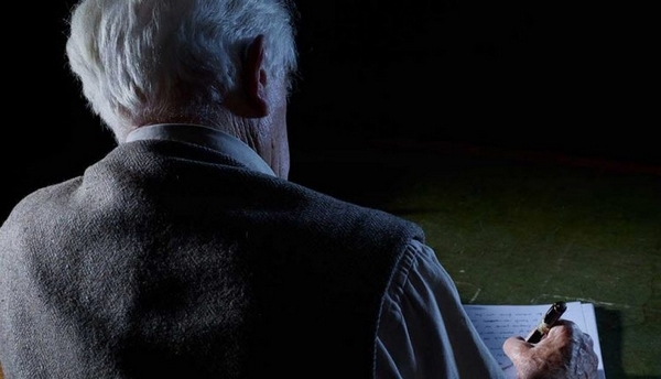 نوشتن وصیت نامه واجب است (طریقه نوشتن + نکات)