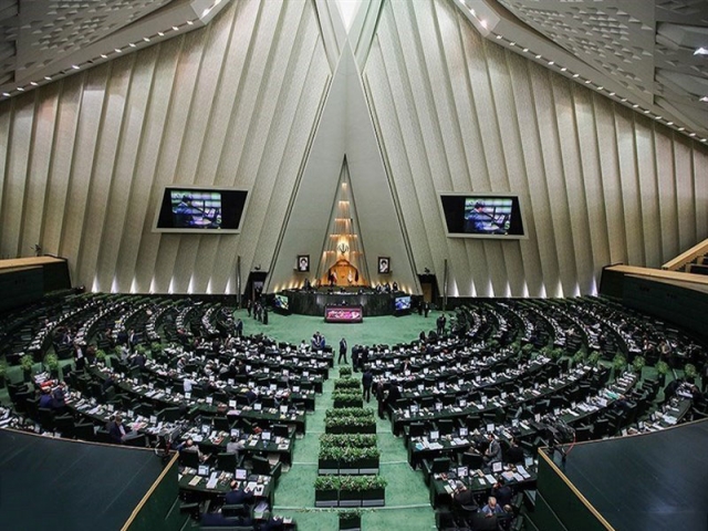 جانبازان 50 درصد از ممنوعیت بهکارگیری بازنشستهها مستثنی شدند جانبازان 50 درصد از ممنوعیت بهکارگیری بازنشستهها مستثنی شدند