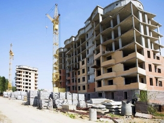 زمین رایگان در اختیار سازندگان مسکن قرار می‌دهیم