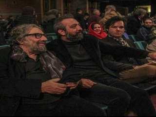 مسعود کیمیایی در اکران فیلم ویترین به کارگردانی عبدالرضا منجزی
