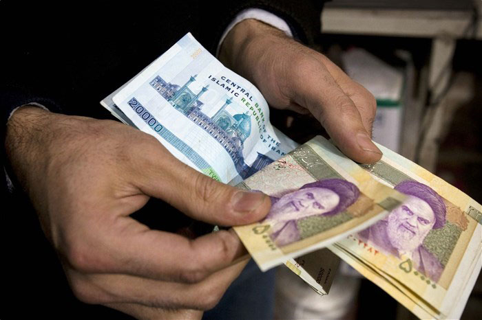 92 درصد از بیمه شدگان کمتر از 3 میلیون تومان درآمد دارند 92 درصد از بیمه شدگان کمتر از 3 میلیون تومان درآمد دارند