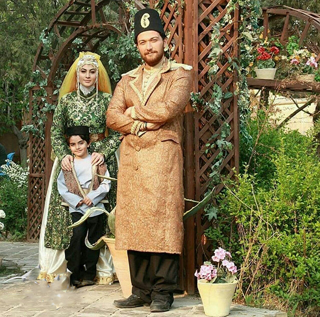 بیوگرافی مریم مومن بازیگر نقش فخرالزمان سریال بانوی عمارت + جدیدترین مصاحبه و تصاویر او بیوگرافی مریم مومن بازیگر نقش فخرالزمان سریال بانوی عمارت + جدیدترین مصاحبه و تصاویر او