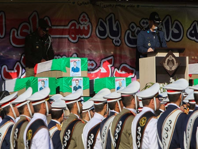 مراسم تشییع پیکر جانباختگان سانحه هواپیمای بوئینگ 707 ارتش برگزار شد مراسم تشییع پیکر جانباختگان سانحه هواپیمای بوئینگ 707 ارتش برگزار شد