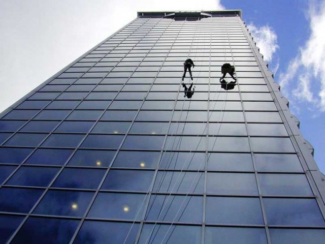 بهترین شرکت های خدمات راپل (کار در ارتفاع با طناب و بدون داربست) نماشویی، پیچ و رولپلاک در تهران بهترین شرکت های خدمات راپل (کار در ارتفاع با طناب و بدون داربست) نماشویی، پیچ و رولپلاک در تهران