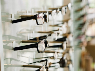 بهترین عینک فروشی های تهران