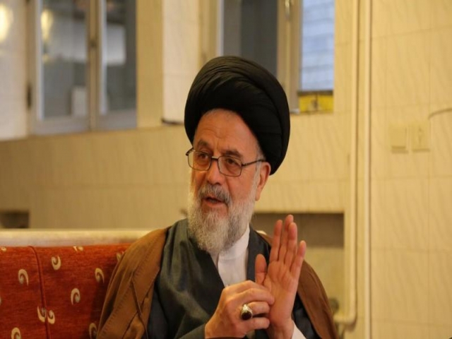 قرار نبود پس از چهل سال همچنان به کشورهای دیگر ناسزا بگوییم قرار نبود پس از چهل سال همچنان به کشورهای دیگر ناسزا بگوییم