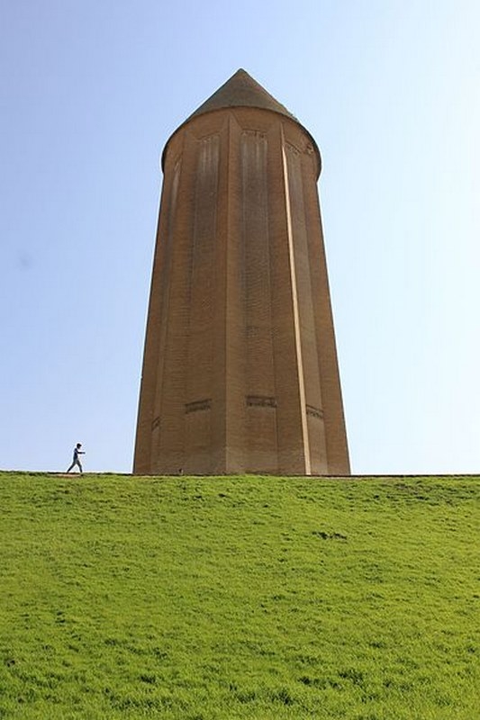 آشنایی با شهر گنبد