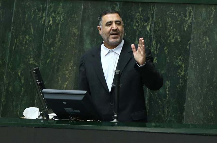 ماجرای ارسال پیامک توهین‌ آمیز به نمایندگان مجلس / لاریجانی: وزارت اطلاعات پیگیری کند