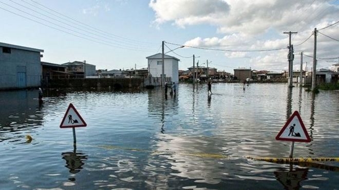 10 توصیه مهم هلال احمر درباره سیل