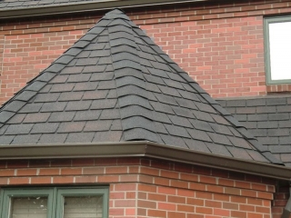 سقف شینگل چیست؟ پوشش بام های شیبدار